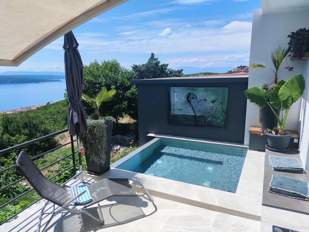 Art Gallery House With A Small Relaxing Pool Crikvenica Kültér fotó